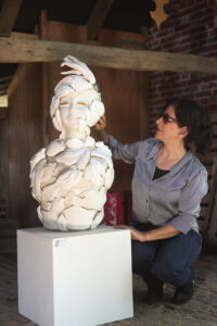 persheng-warzandegan-beeld-keramiek